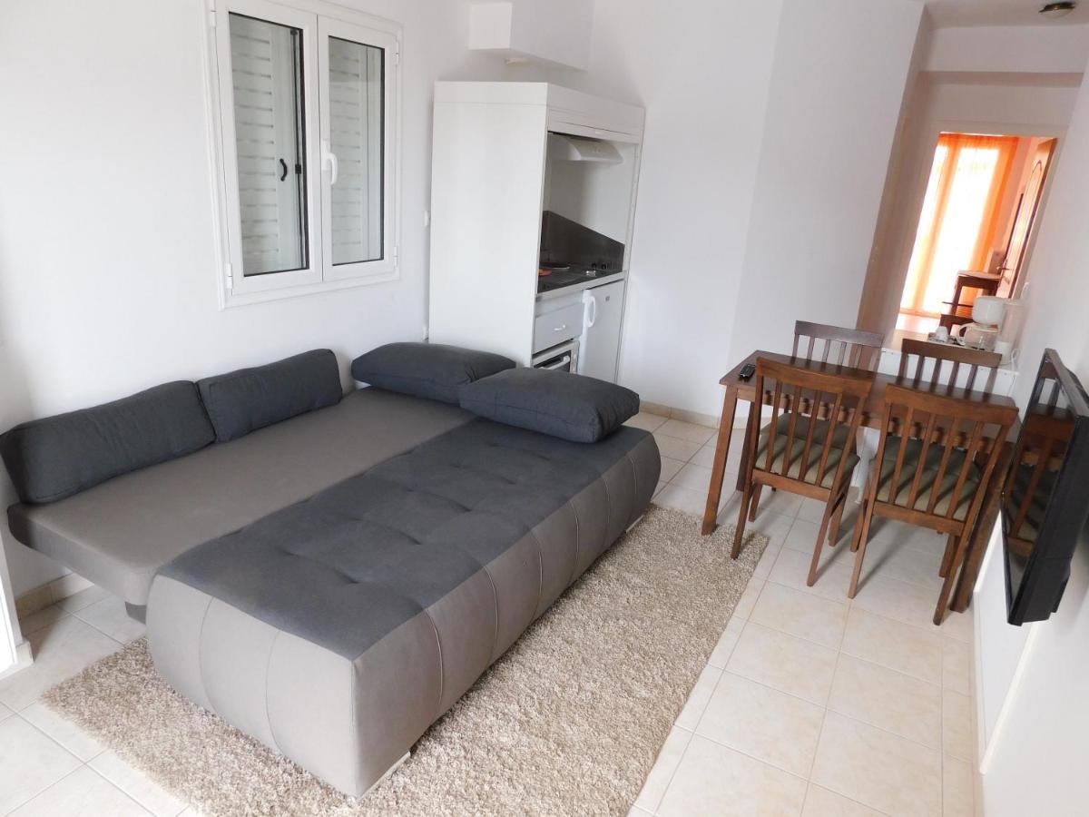 Elatos Apartments Kleitoria Dış mekan fotoğraf