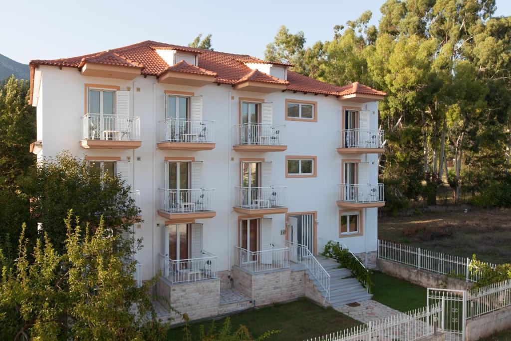 Elatos Apartments Kleitoria Dış mekan fotoğraf